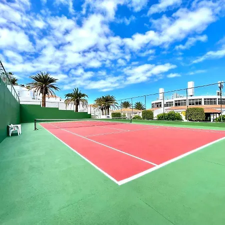 アパート Apartment With Beautiful View, Wifi, Pool, Tenerife South *