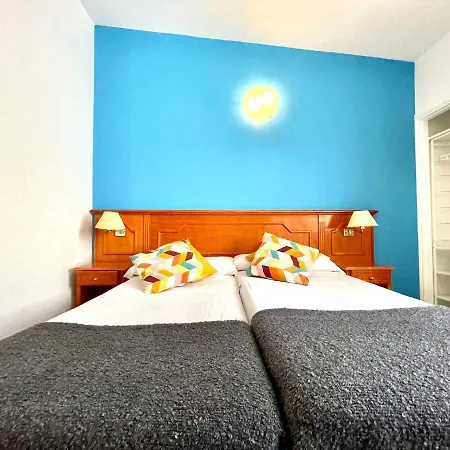 アパート Apartment With Beautiful View, Wifi, Pool, Tenerife South アデヘ