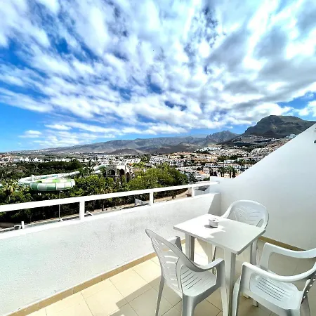 Apartment With Beautiful View, Wifi, Pool, Tenerife South アパート アデヘ