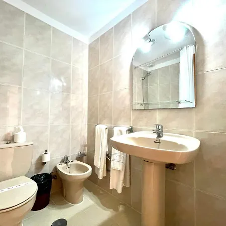 Apartment With Beautiful View, Wifi, Pool, Tenerife South アデヘ