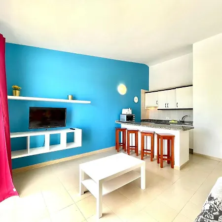 アパート Apartment With Beautiful View, Wifi, Pool, Tenerife South