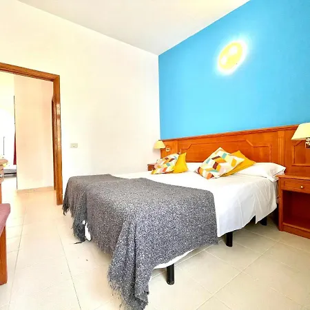 Apartment With Beautiful View, Wifi, Pool, Tenerife South *