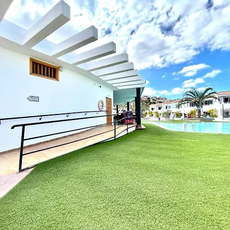 Apartment With Beautiful View, Wifi, Pool, Tenerife South Apartamento Costa Adeje (Tenerife)